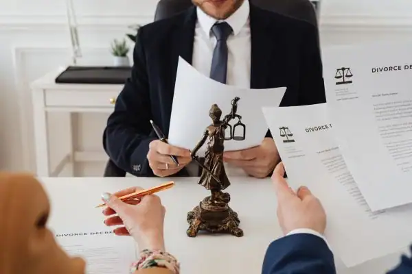 image of divorce mediation - enable via legal aid Burnham-on-Crouch